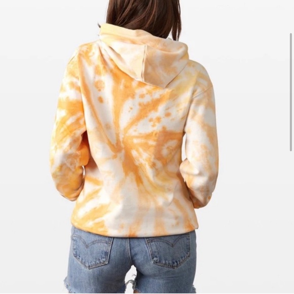 Pura vida NWT road tripper orange white tie dye long sleeve pullover sweatshirt - Picture 2 of 13